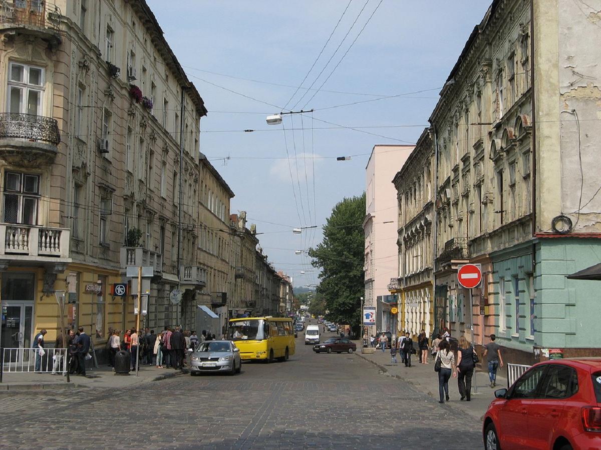 Віп Квартира Вулиця Куліша 13 Біля Форуму Недалеко Малевичу Лвив Екстериор снимка